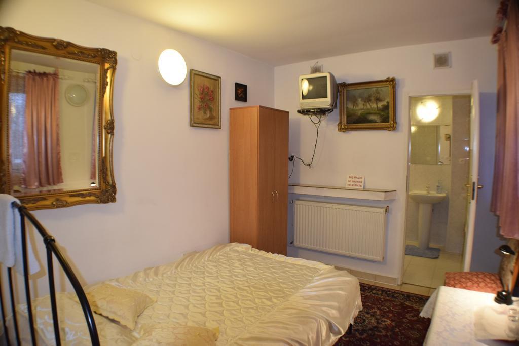Piaseczno Willa Staropolska Bilik gambar