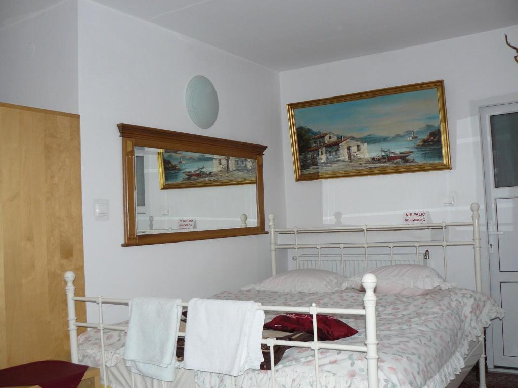 Piaseczno Willa Staropolska Luaran gambar